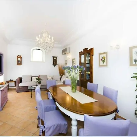 Elegant Terrace With Private Pool 200m From The Sea Apartment Positano