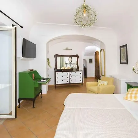 Elegant Terrace With Private Pool 200m From The Sea Apartment